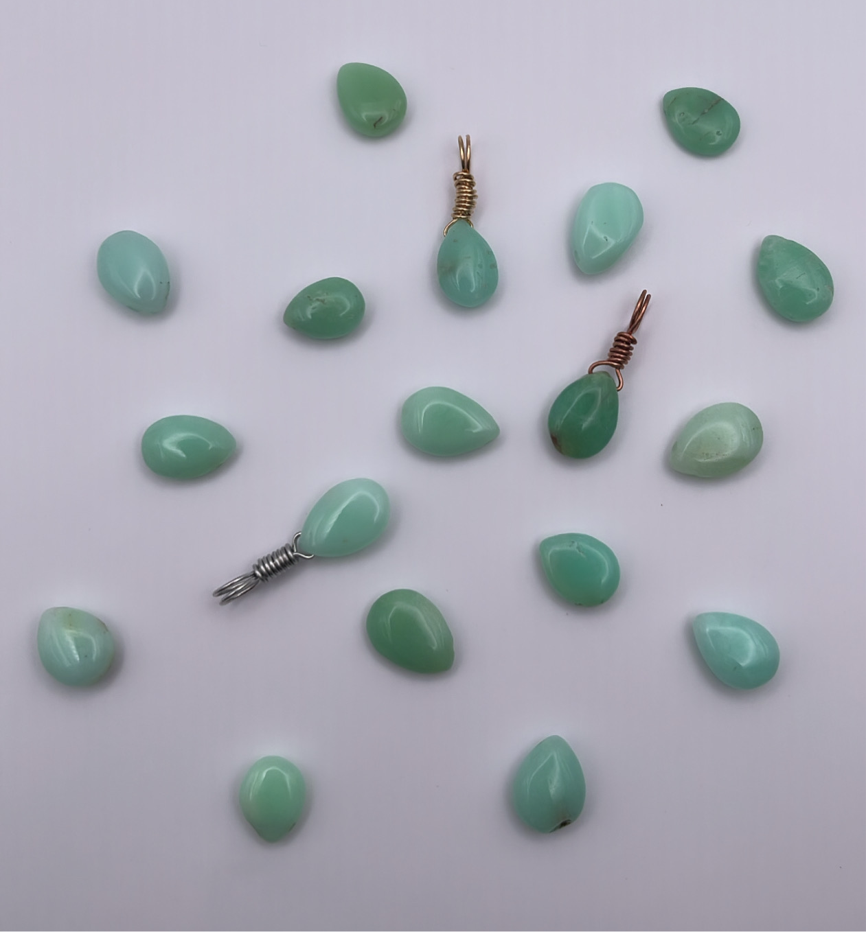 Chrysoprase Droplet Pendant